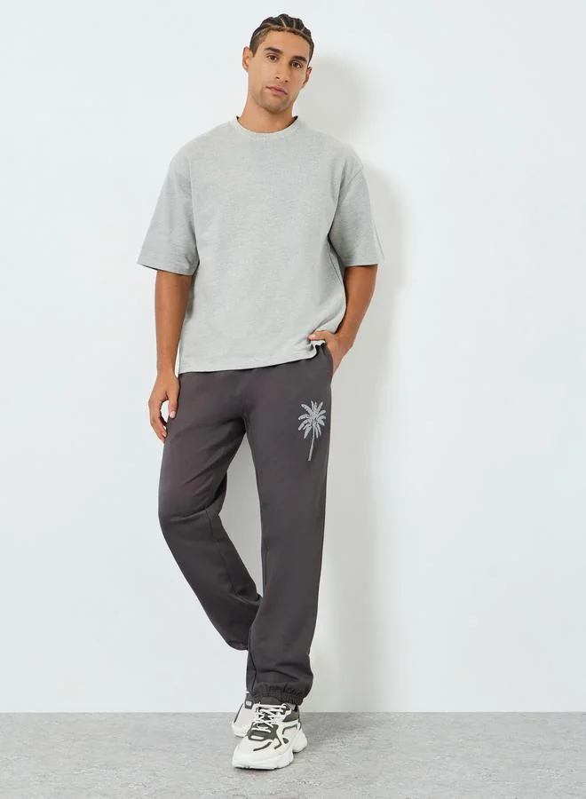 Men Slim Fit Palm Embroidery Joggers